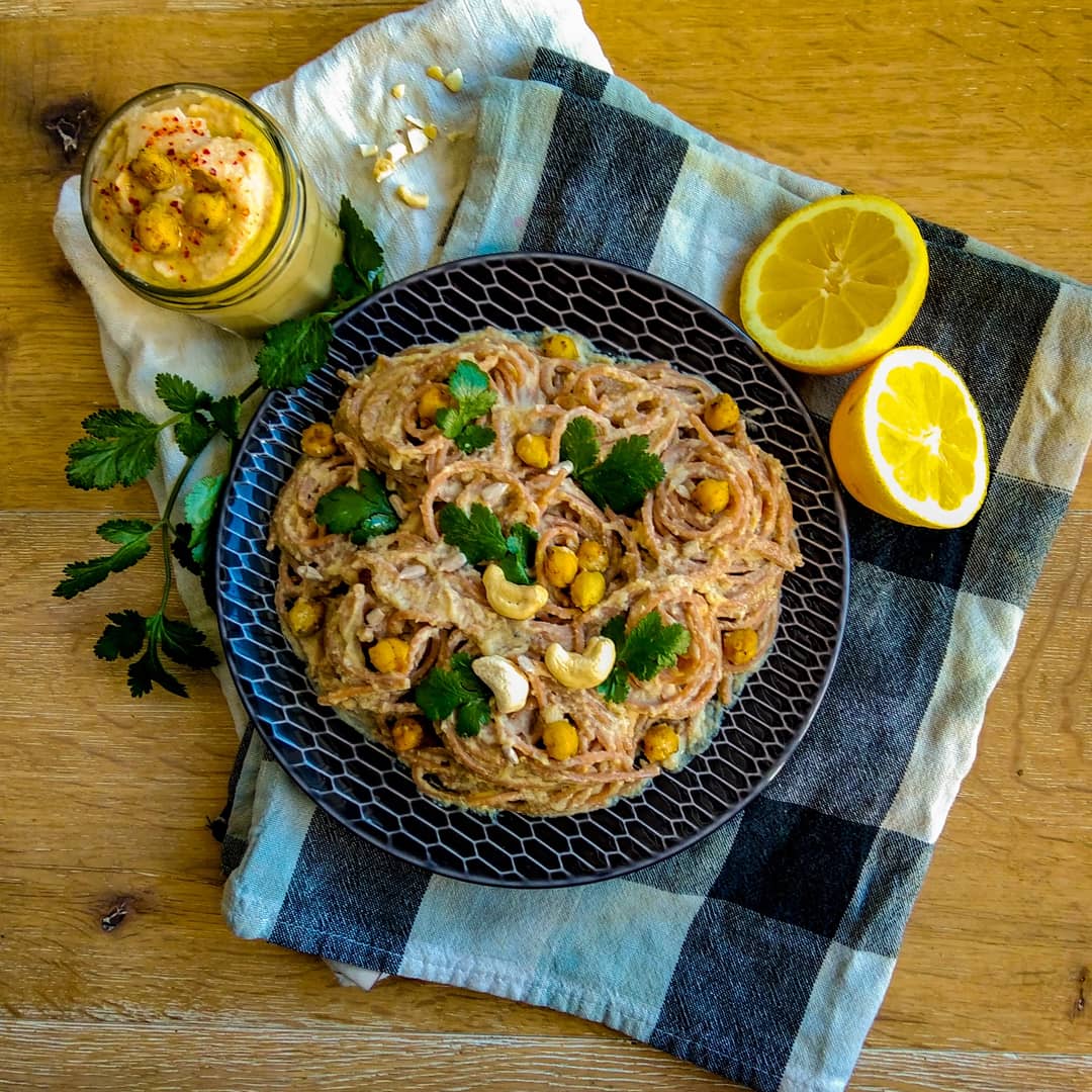 Pâtes à la sauce chou-fleur et pois chiches